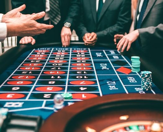 What Makes the Card Games Better Than Other Casino Games?